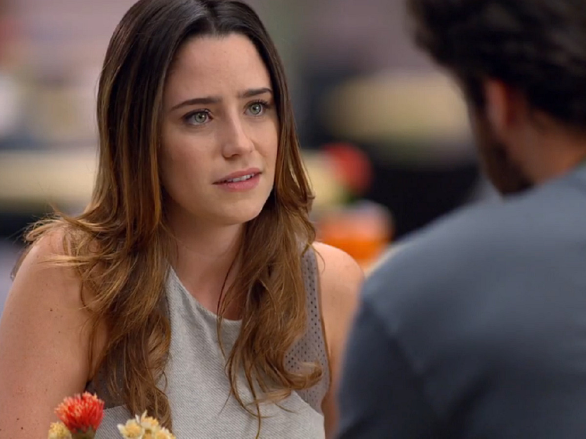 Ana (Fernanda Vasconcellos) em A Vida da Gente