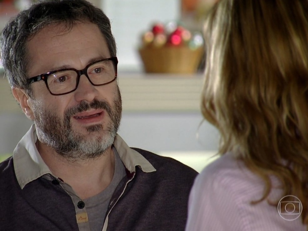 Lourenço (Leonardo Medeiros) e Celina (Leona Cavalli), em A Vida da Gente