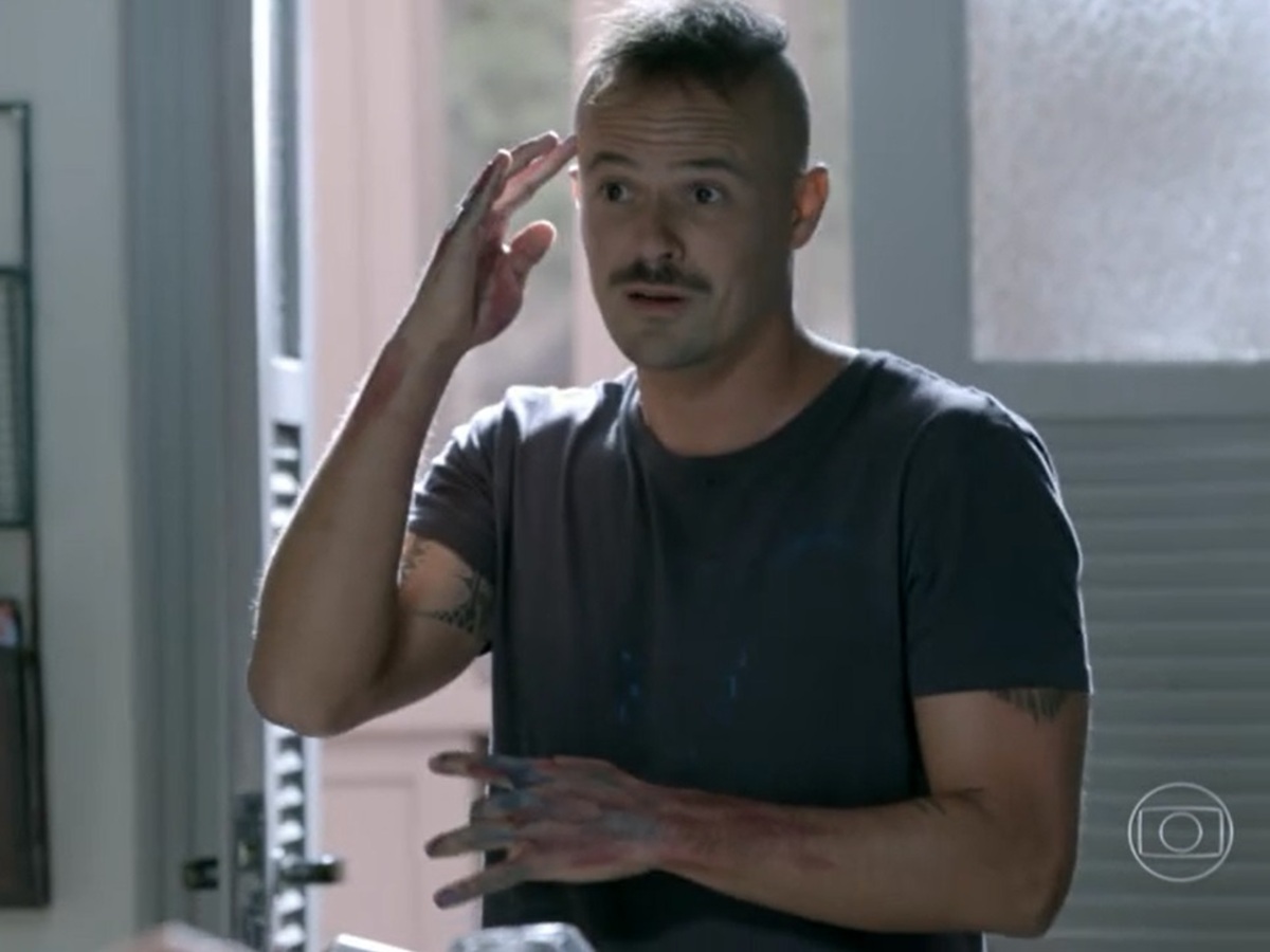 Salvador (Paulo Vilhena), em Império