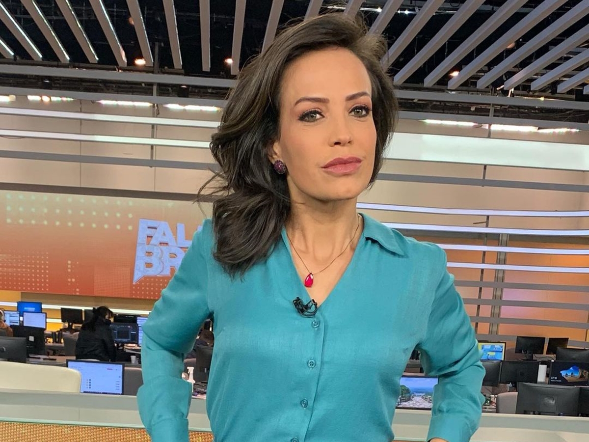 Fabiana Oliveira é apresentadora do Fala Brasil (Reprodução: Instagram)