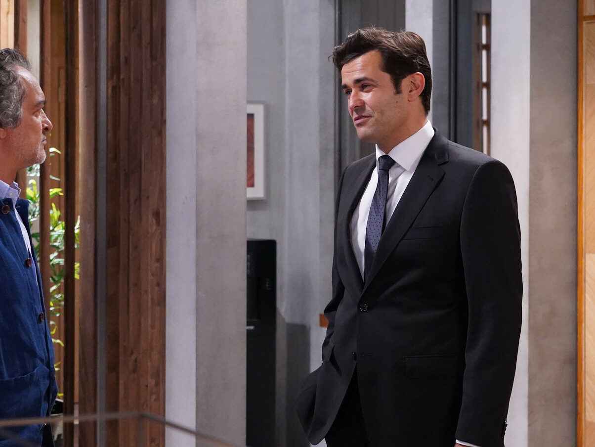 Joaquim (Rogério Samora) e Félix (Albano Jerónimo) em Nazaré