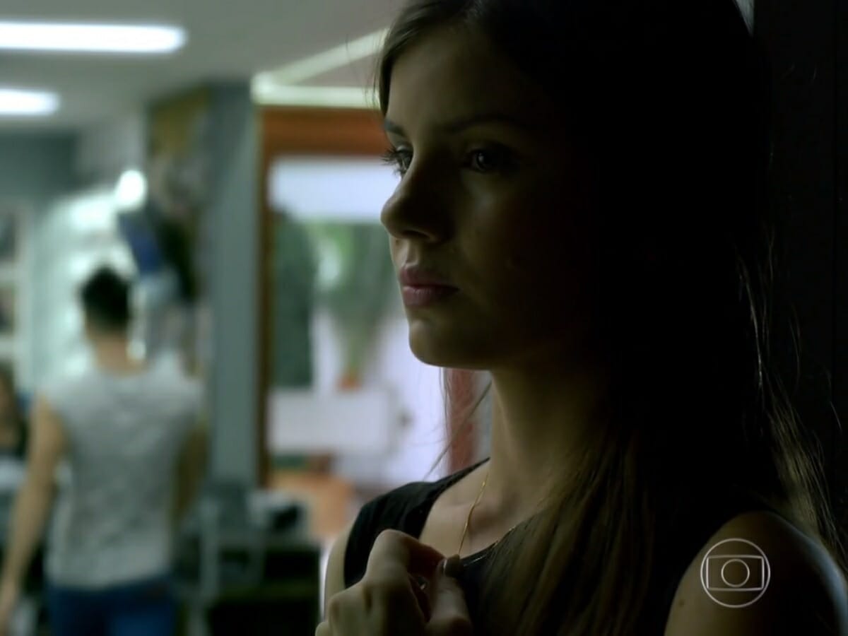 Angel (Camila Queiroz) de Verdades Secretas