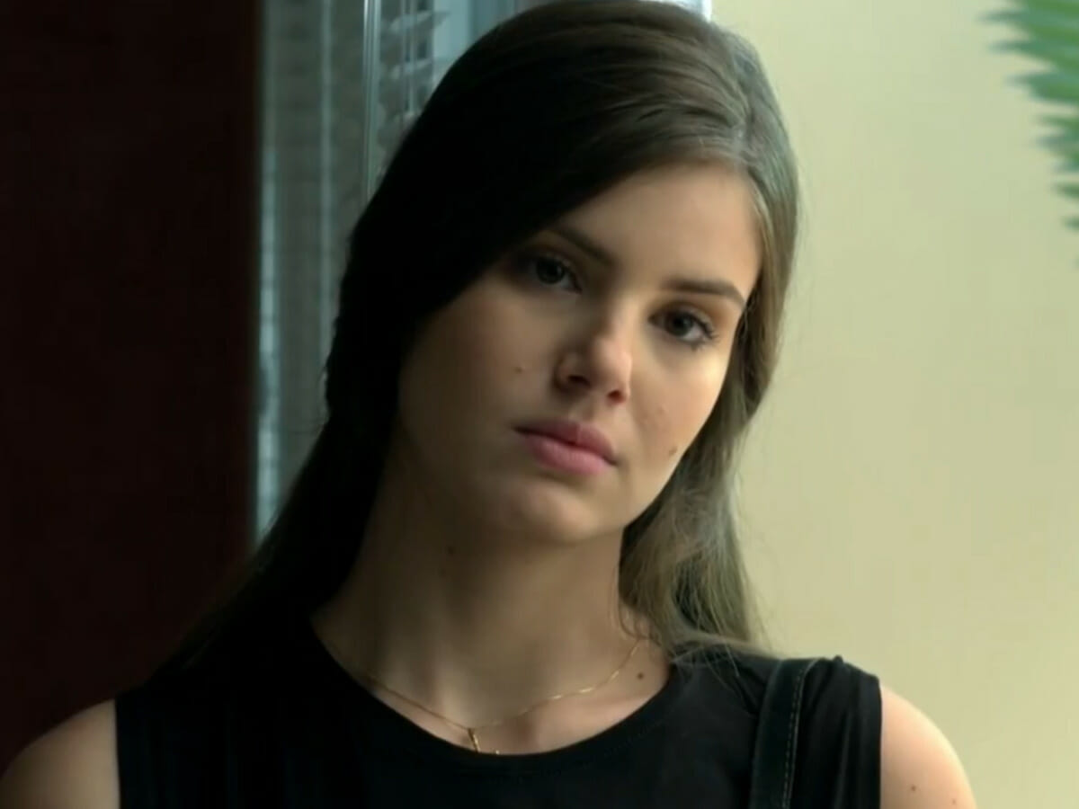 Arlete/Angel (Camila Queiroz) em Verdades Secretas (Reprodução/Globo)
