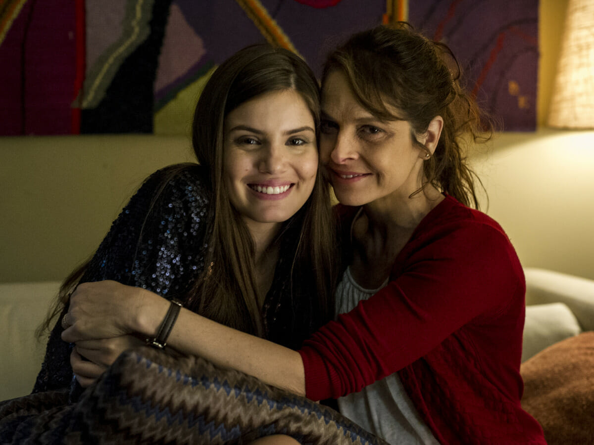 Camila Queiroz e Drica Moraes em Verdades Secretas (Reprodução/Globo)