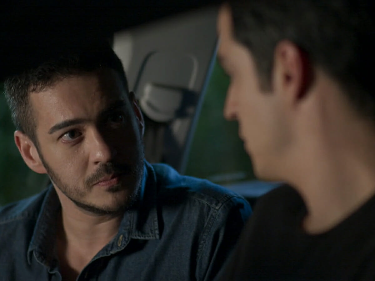 Domênico (Marcos Veras) e Eric (Mateus Solano) em Pega Pega