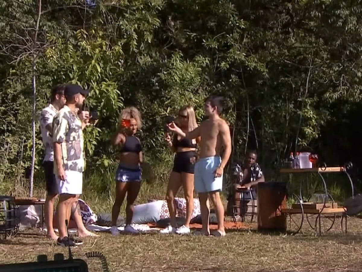 Exilados da Ilha Record