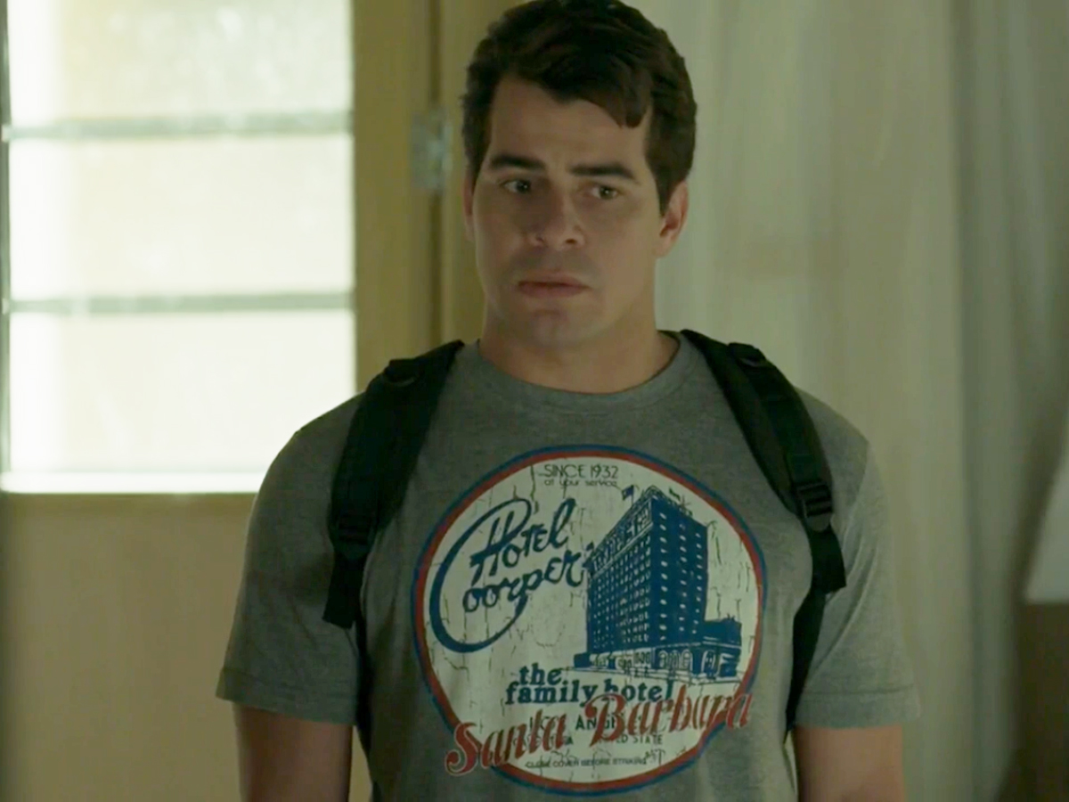 Júlio (Thiago Martins) em Pega Pega