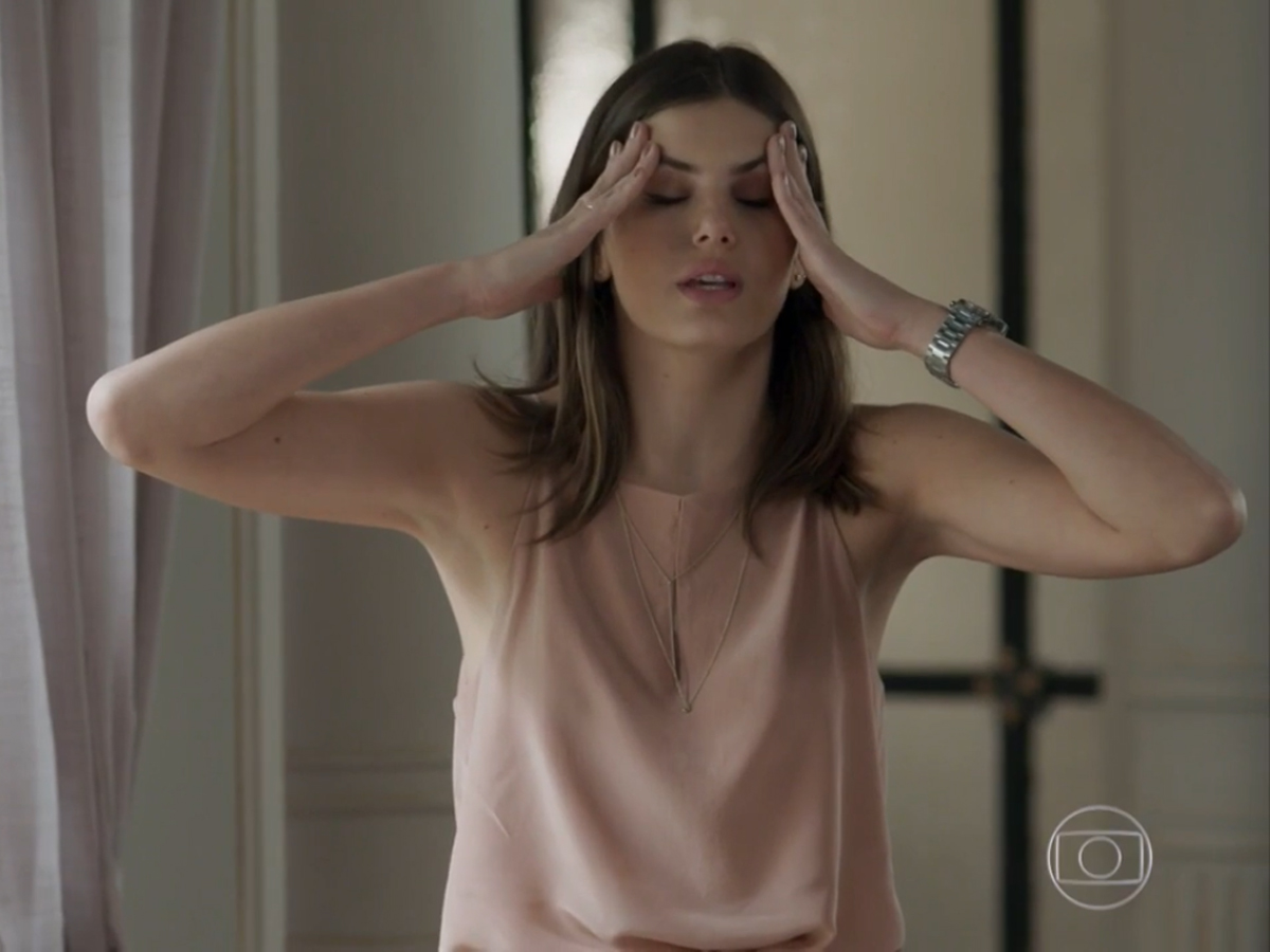 Luíza (Camila Queiroz) em Pega Pega