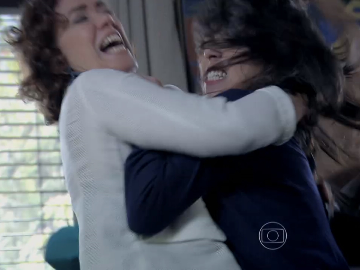 Maria Marta (Lilia Cabral) e Cora (Marjorie Estiano) de Império