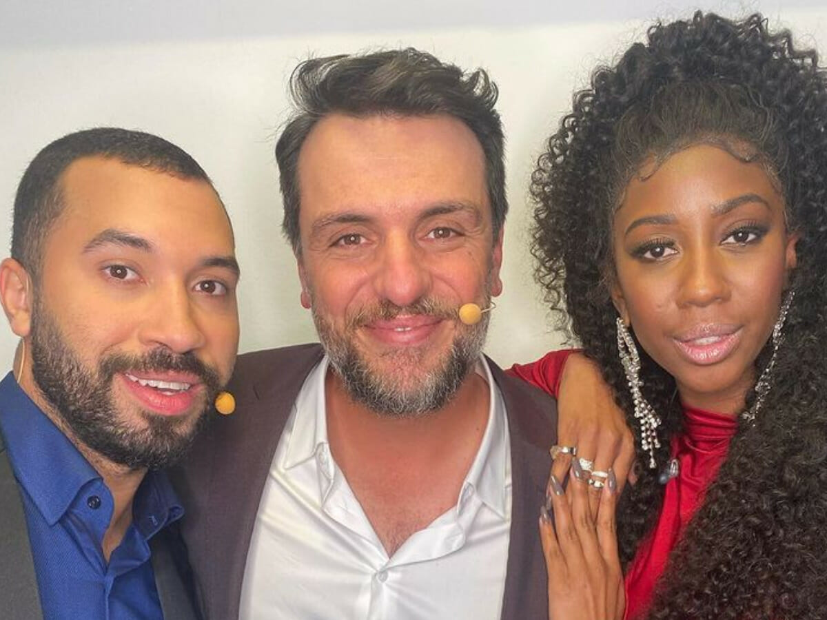 Rodrigo Lombardi entre Gil e Camilla (Reprodução - Instagram)