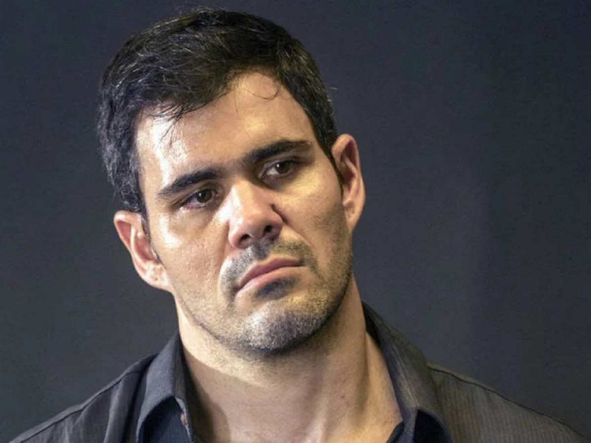 O ator Juliano Cazarré