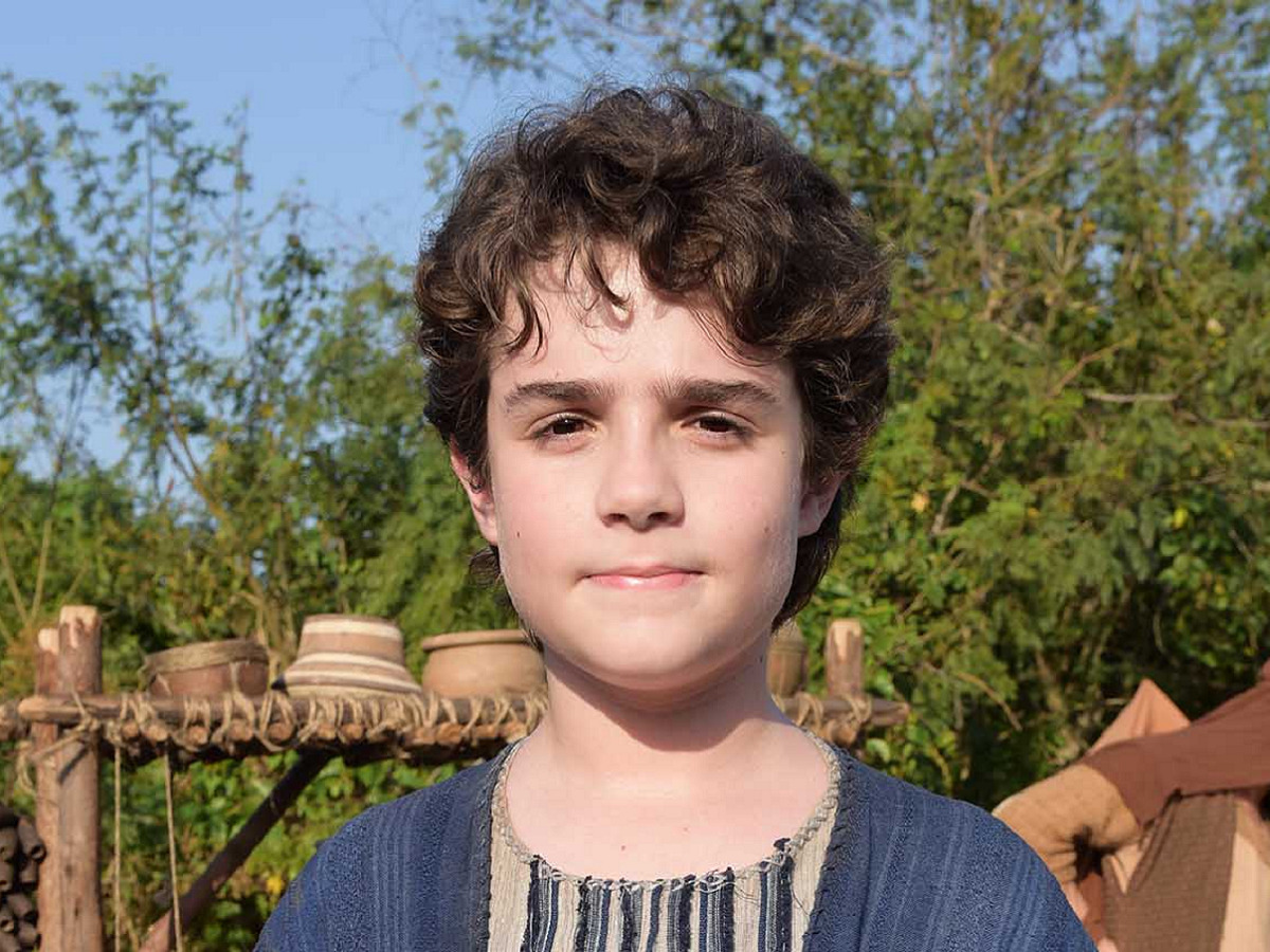 Isaque (Dani Gutto) em Gênesis