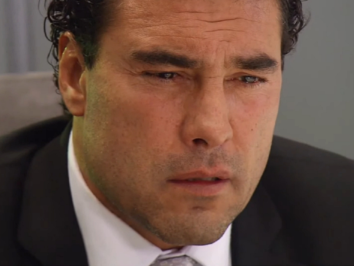 José Ângelo Aguiar (Eduardo Yáñez) em Amores Verdadeiros