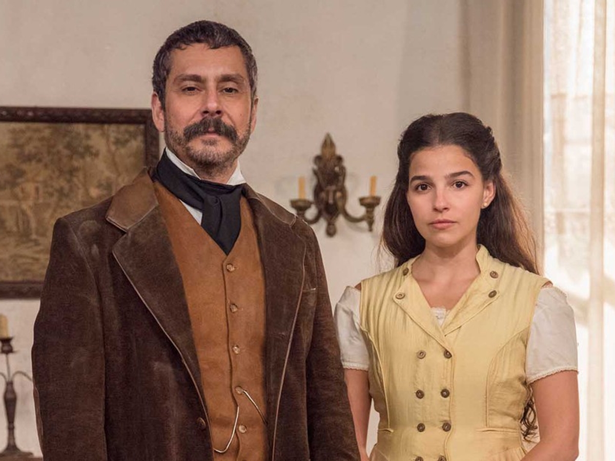 Tonico (Alexandre Nero) e Pilar (Gabriela Medvedovsk) de Nos Tempos do Imperador