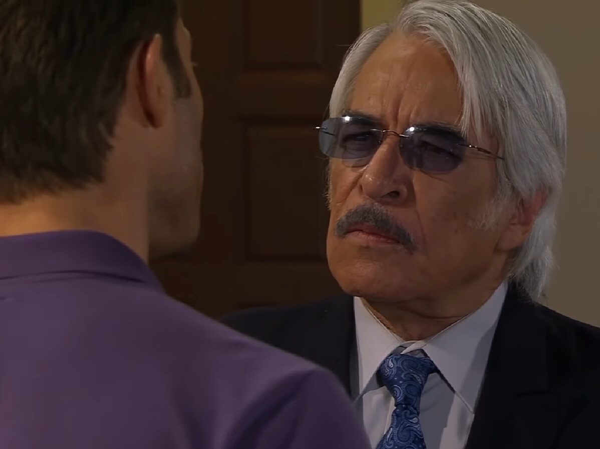 Francisco (Sebastián Rulli) e Aníbal (Enrique Rocha) em Amores Verdadeiros (Reprodução/YouTube)