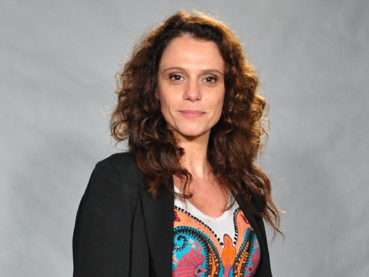 Dora (Malu Galli) em A Vida da Gente (Divulgação/Globo)
