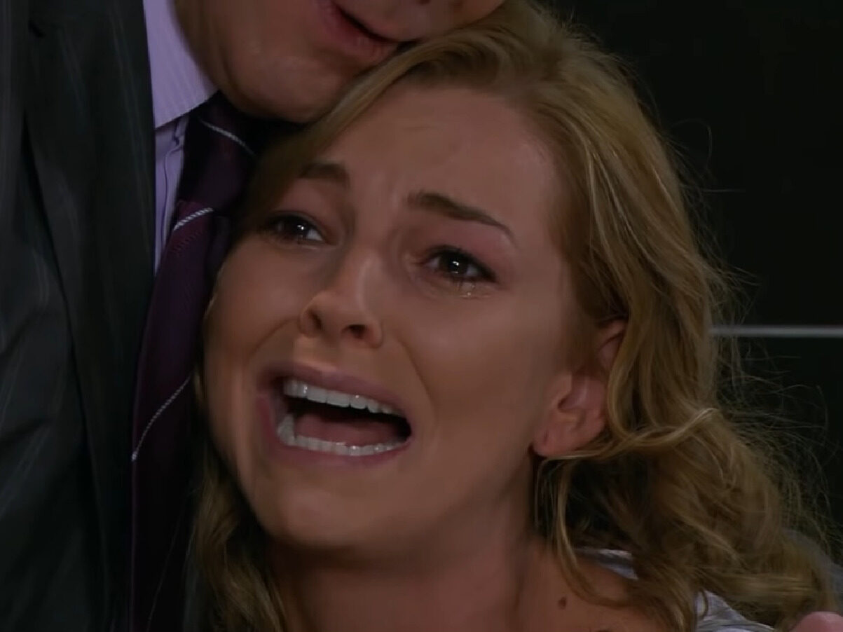 Kendra (Marjorie de Sousa) em Amores Verdadeiros (Reprodução/YouTube)