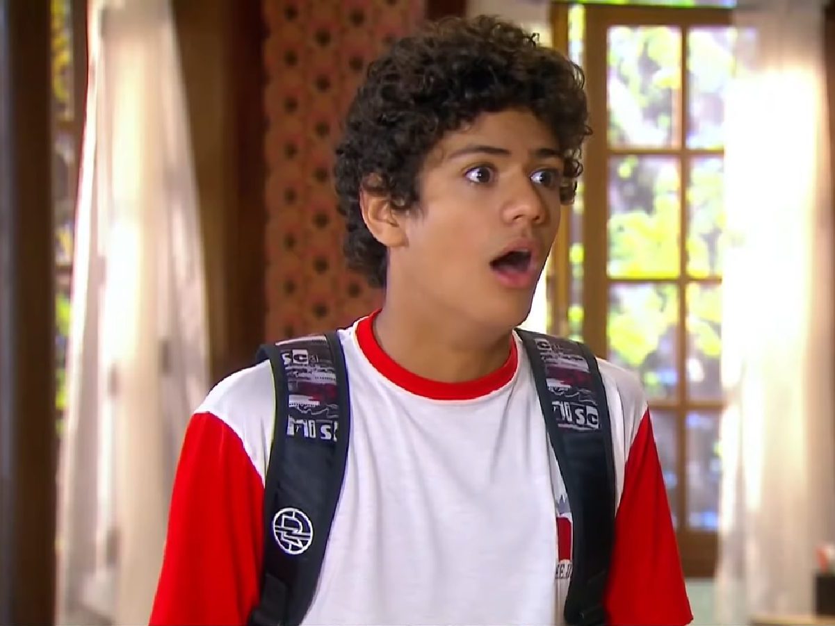 Mosca (Gabriel Santana) em Chiquititas (Reprodução/YouTube)