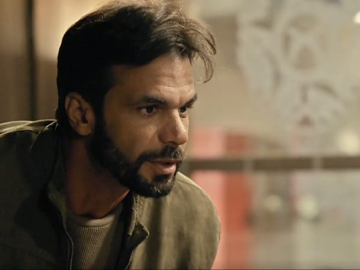 Pedro (Felipe Cardoso) em Topíssima (Reprodução/Record TV)