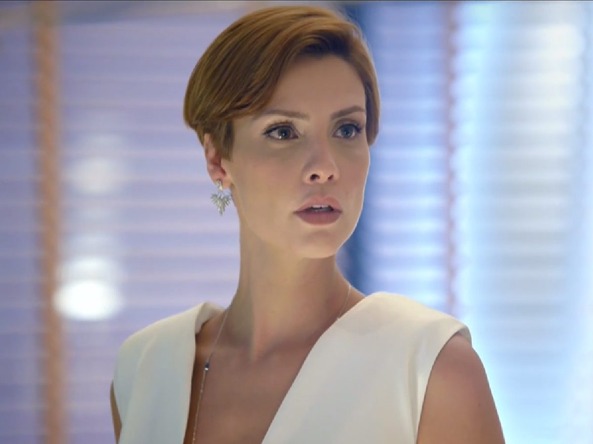 Sophia (Camila Rodrigues) em Topíssima (Reprodução/Record TV)