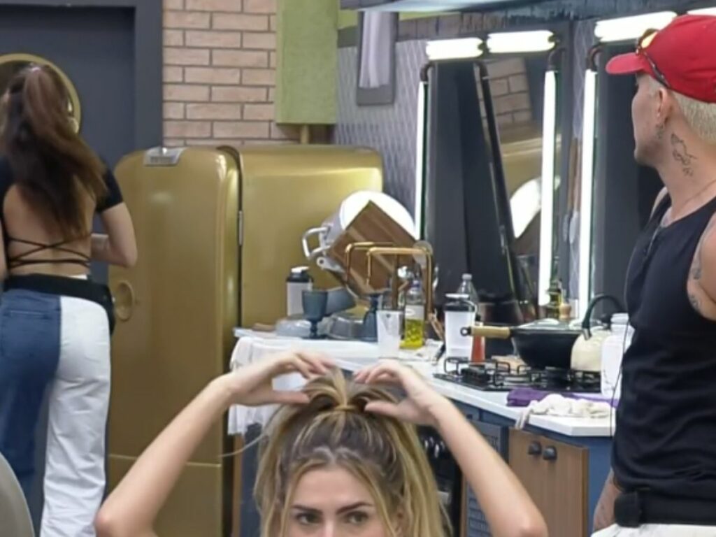 Dayane Mello e MC Gui discutem em A Fazenda 13