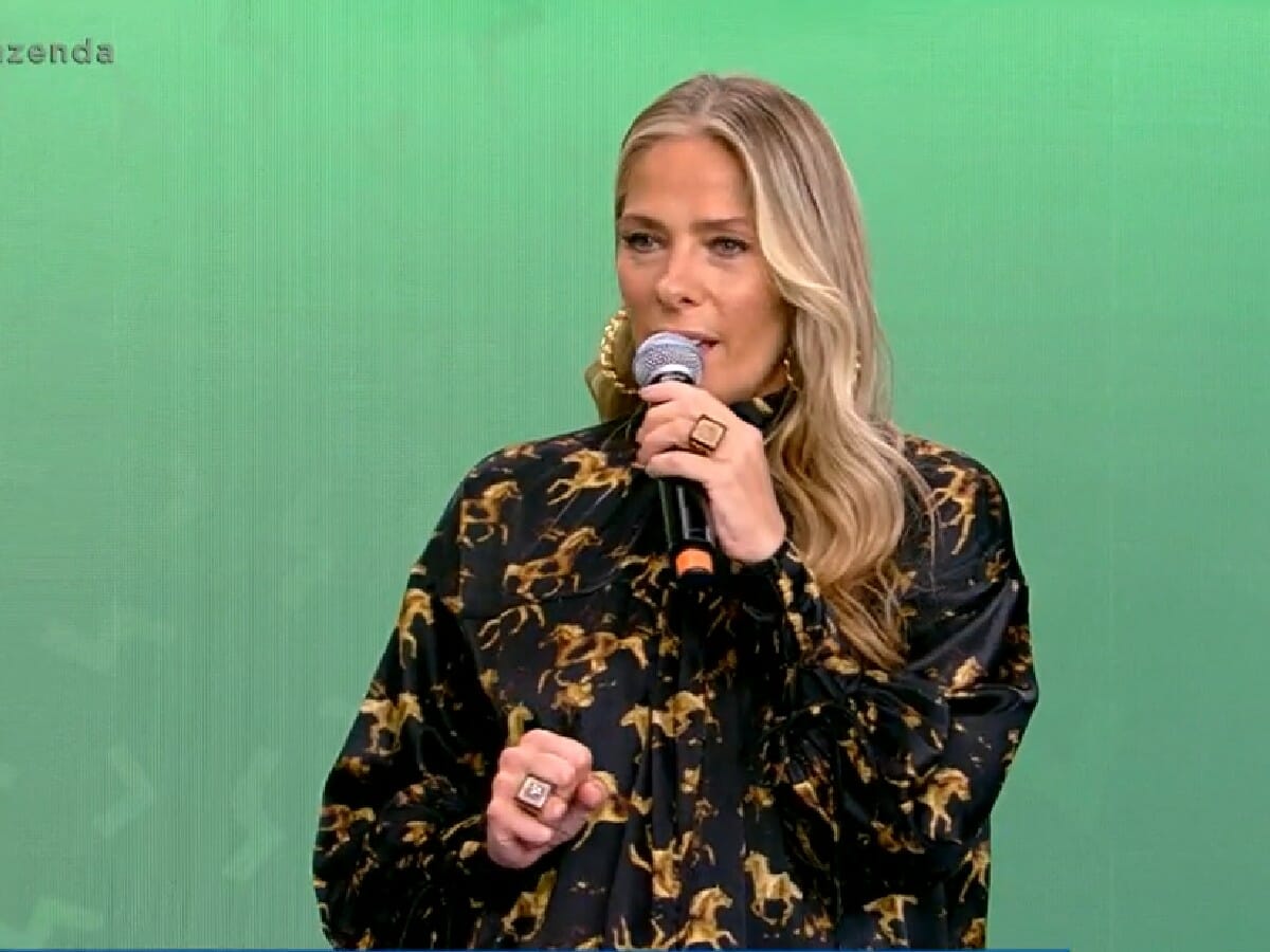 Adriane Galisteu apresentará A Fazenda 13