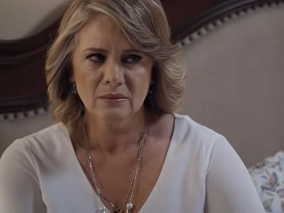 Andréia (Erika Buenfil) em Te Dou a Vida (Reprodução)