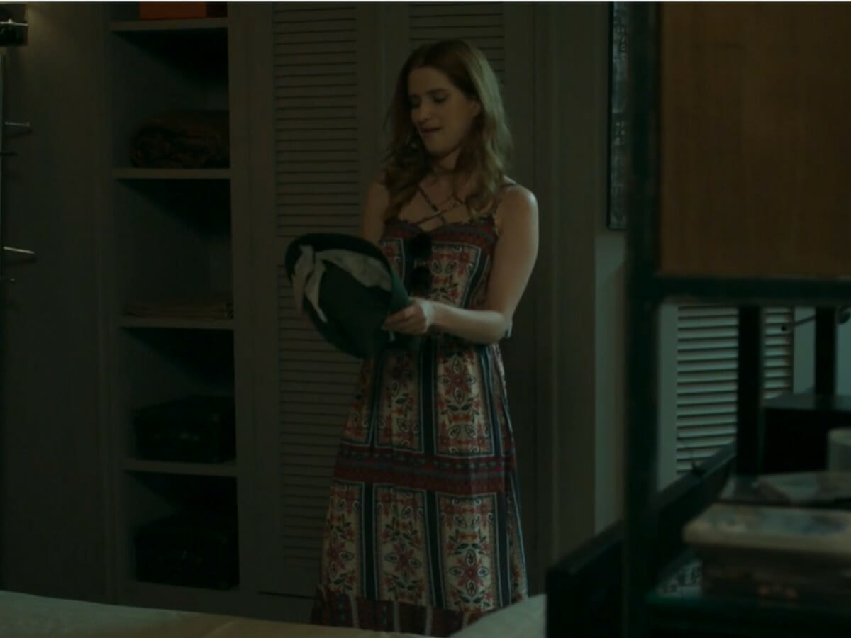 Mônica (Julia Lund) em Pega Pega (Reprodução/Globo)