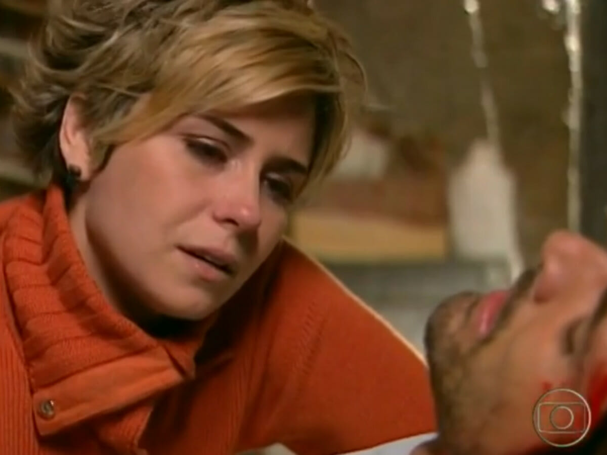 Bárbara (Giovanna Antonelli) e Apolo/Paco (Reynaldo Gianecchini) em Da Cor do Pecado (Reprodução/Globo)