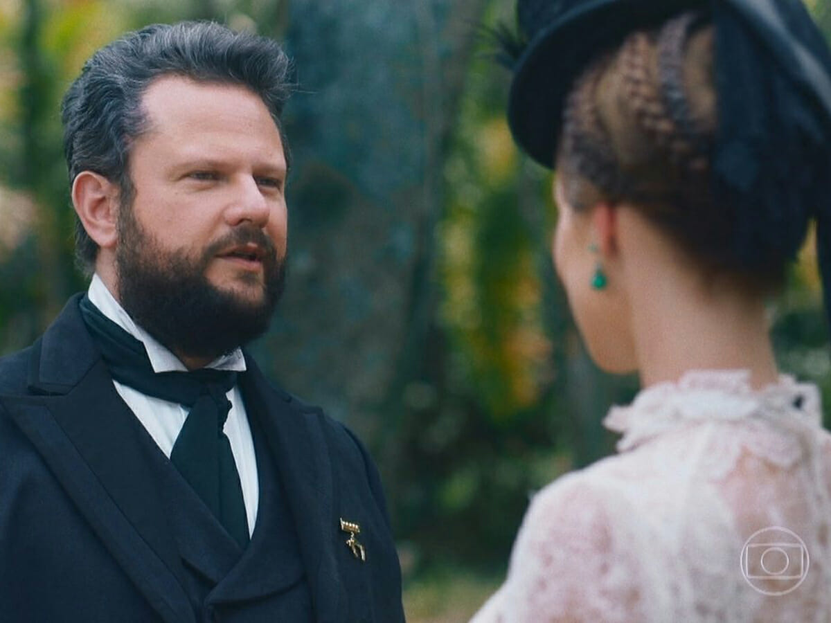 Dom Pedro II (Selton Mello) e Luísa (Mariana Ximenes) em Nos Tempos do Imperador