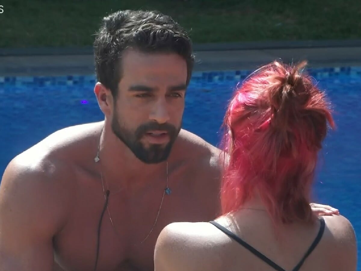 Erasmo Viana e Valentina Francavilla em A Fazenda 13_2609