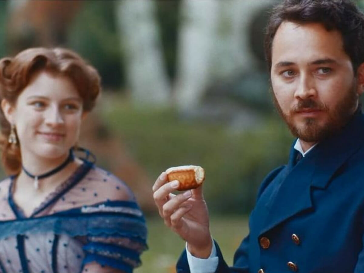 Isabel (Giulia Gayoso) e Pierre (Gabriel Falcão) em Nos Tempos do Imperador (Reprodução)