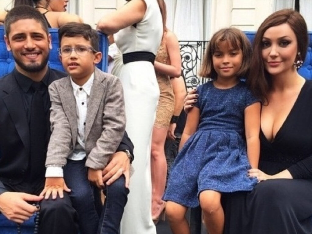 João Lucas e Du com os filhos em Império (Divulgação)