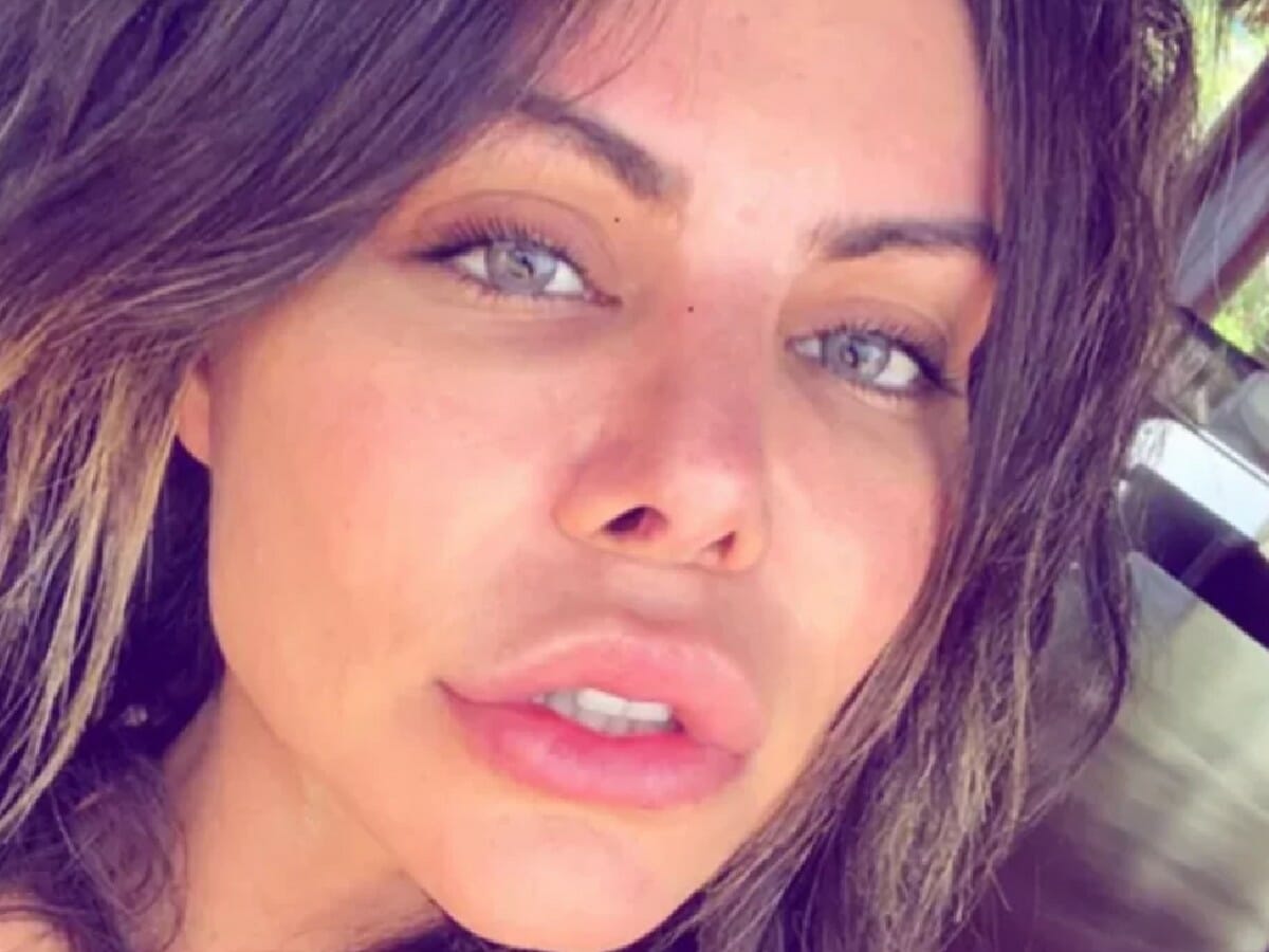 Liziane Gutierrez de A Fazenda 13