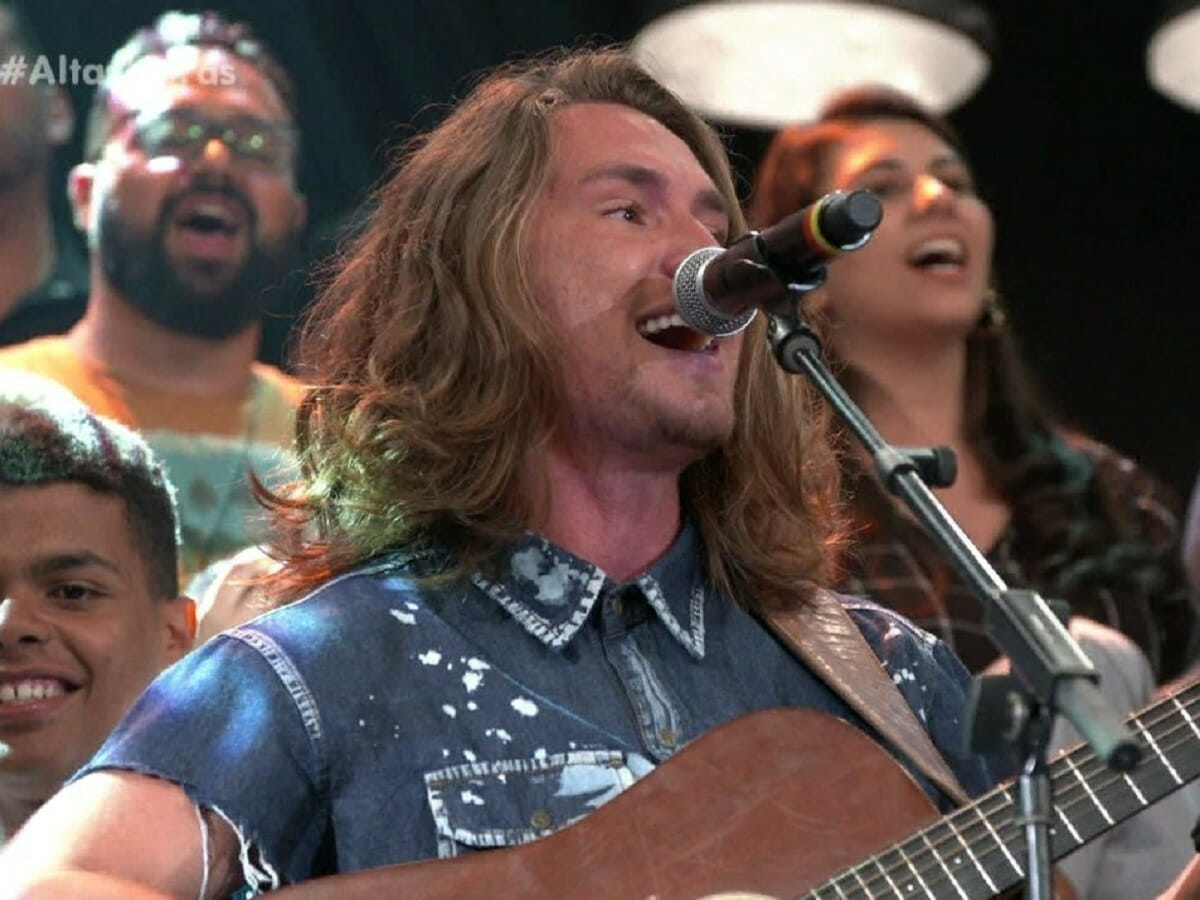 Vitor Kley no Altas Horas
