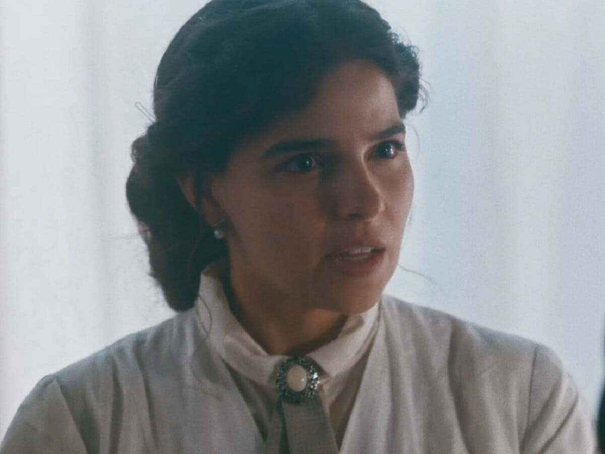 Pilar (Gabriela Medvedovski) em Nos Tempos do Imperador
