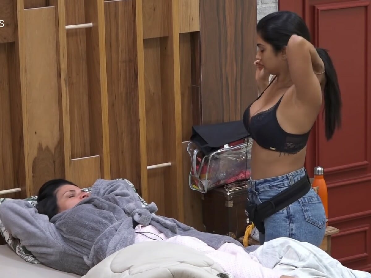 Solange Gomes e Mileide Mihaile em A Fazenda 13
