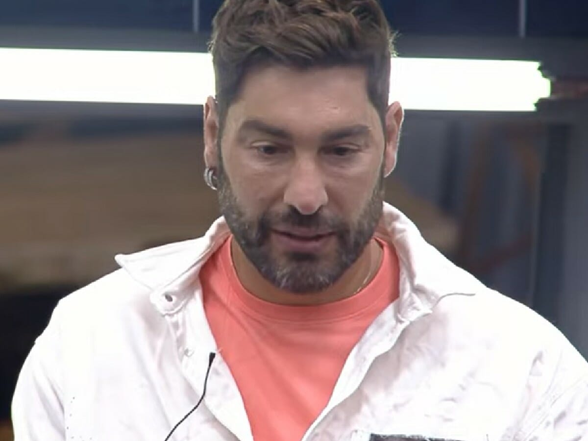 Victor Pecoraro em A Fazenda 13 (Reprodução/PlayPlus)