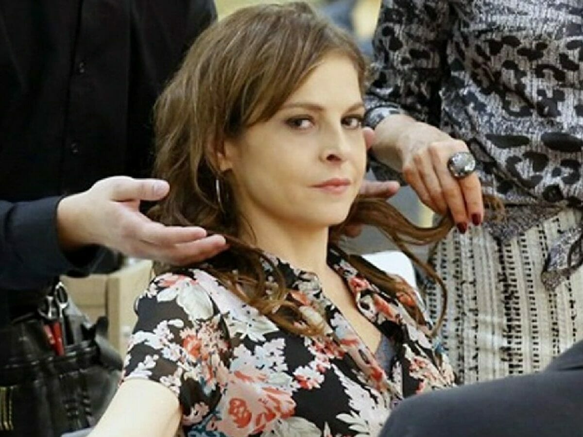 Carolina (Drica Moraes) em Verdades Secretas (Reprodução/Globo)