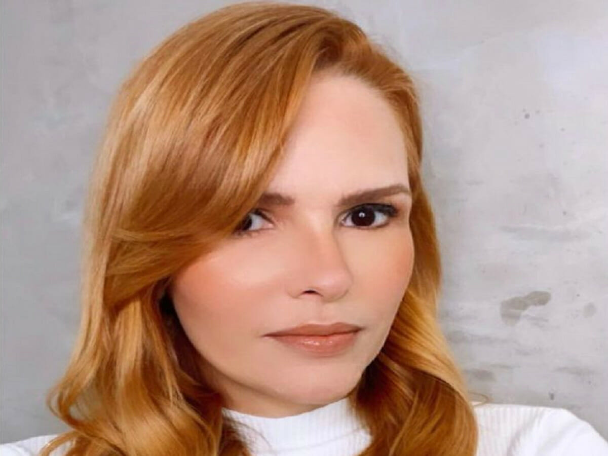 A atriz e apresentadora Carol Sérvulo