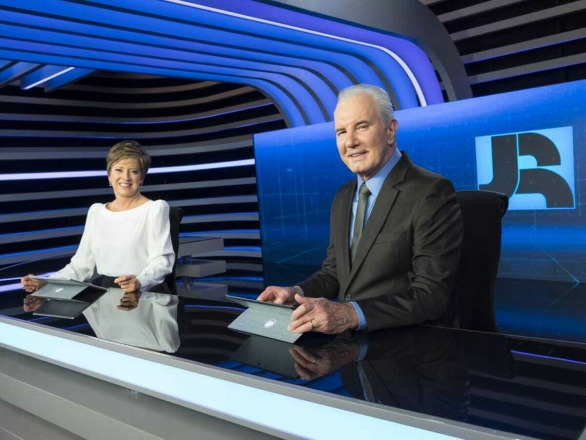 Cristina Lemos e Celso Freitas no Jornal da Record