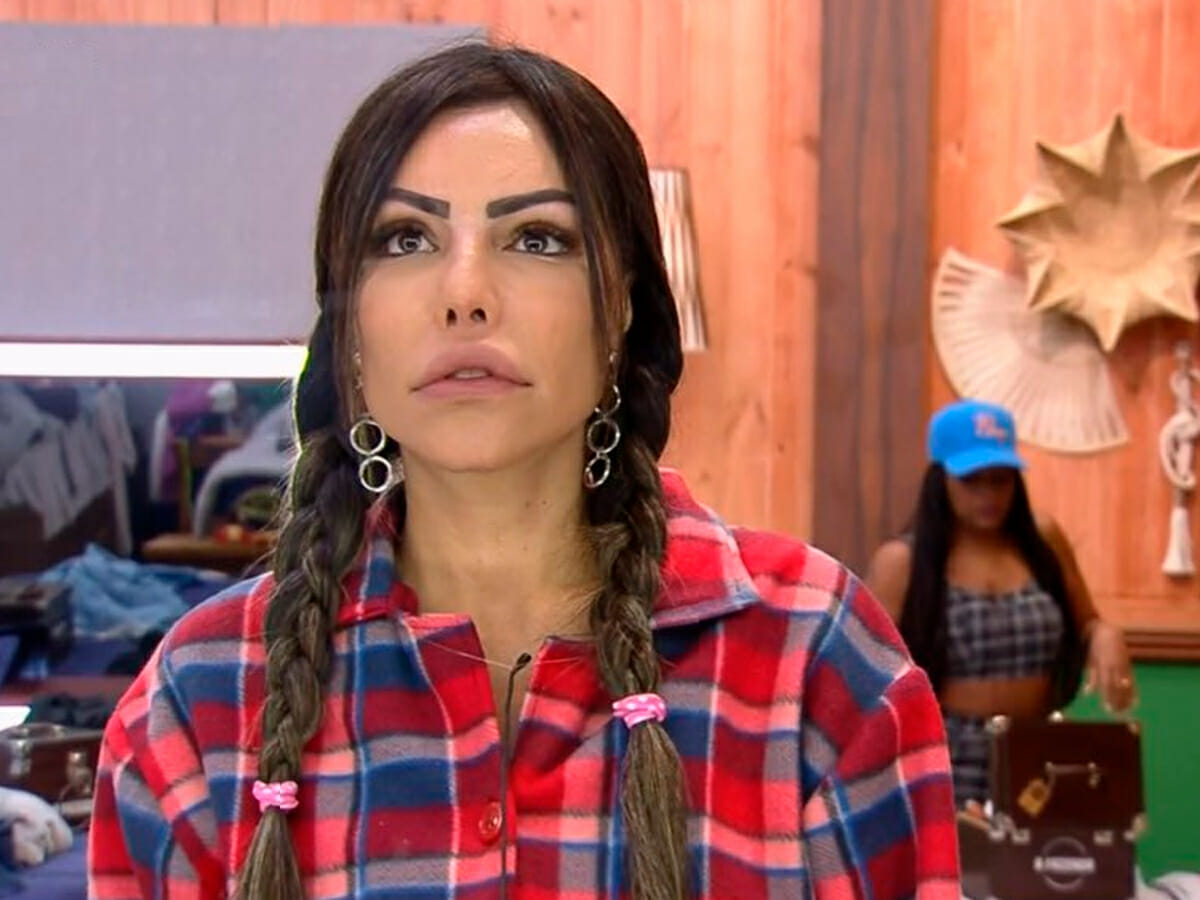 Liziane Gutierrez em A Fazenda 13