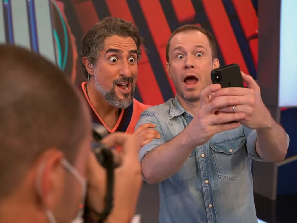 Marcos Mion e Tiago Leifert no Caldeirão