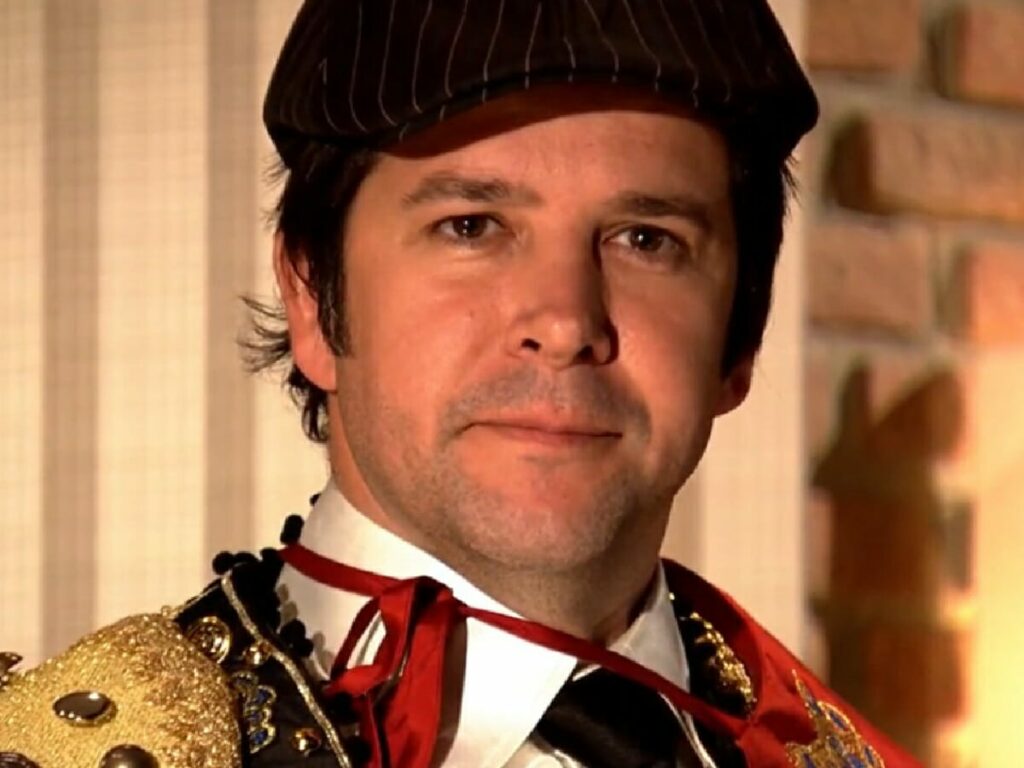 Victor Valentim (Murilo Benício) em Ti-Ti-Ti (Reprodução/Globo)
