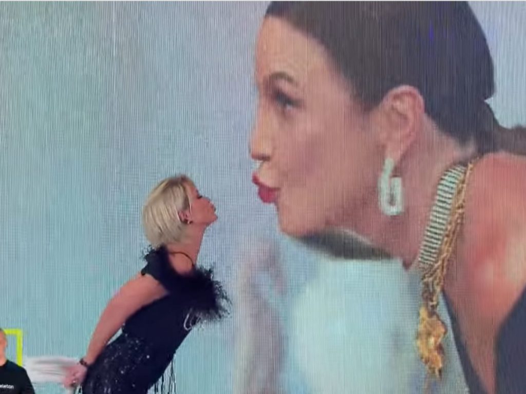 Ivete Sangalo e Eliana no Teleton 2021 (Reprodução/SBT)
