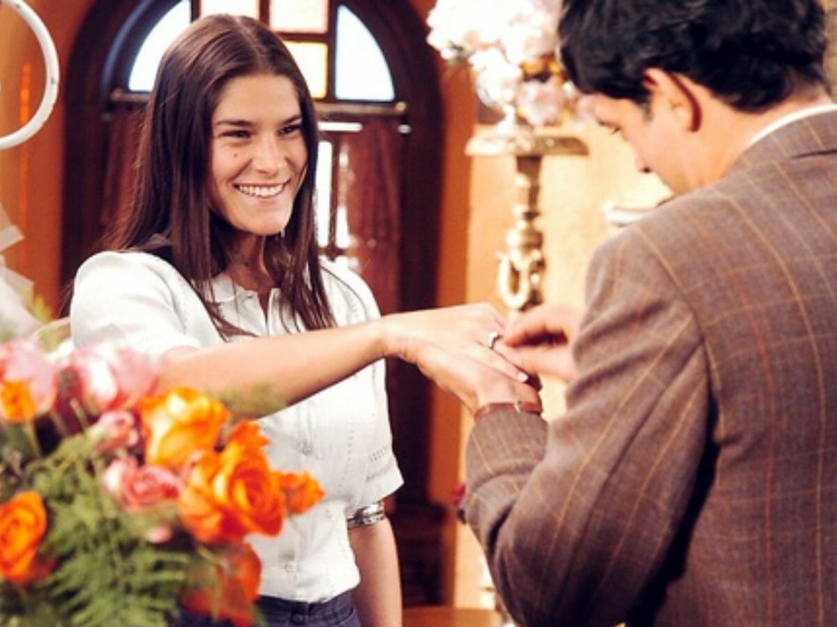 Priscila Fantin e Eduardo Moscovis em cena de Alma Gêmea (Globo/Renato Rocha Miranda)