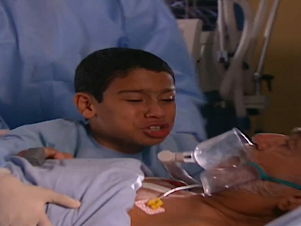 Raí (Sérgio Malheiros) e Afonso (Lima Duarte) em Da Cor do Pecado (Reprodução/Globo)