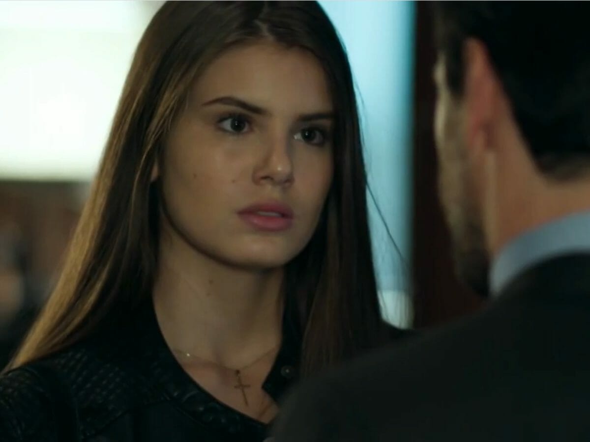 Angel (Camila Queiroz) em Verdades Secretas (Reprodução/Globo)