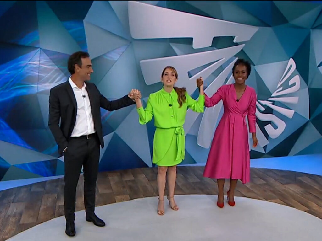 Tadeu Schmidt, Poliana Abritta e Maju Coutinho no Fantástico (Reprodução/Globo)