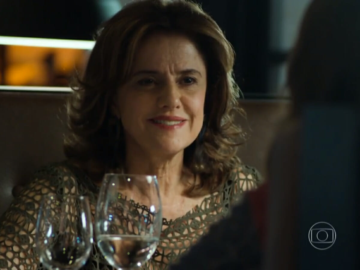 Fanny (Marieta Severo) em Verdades Secretas